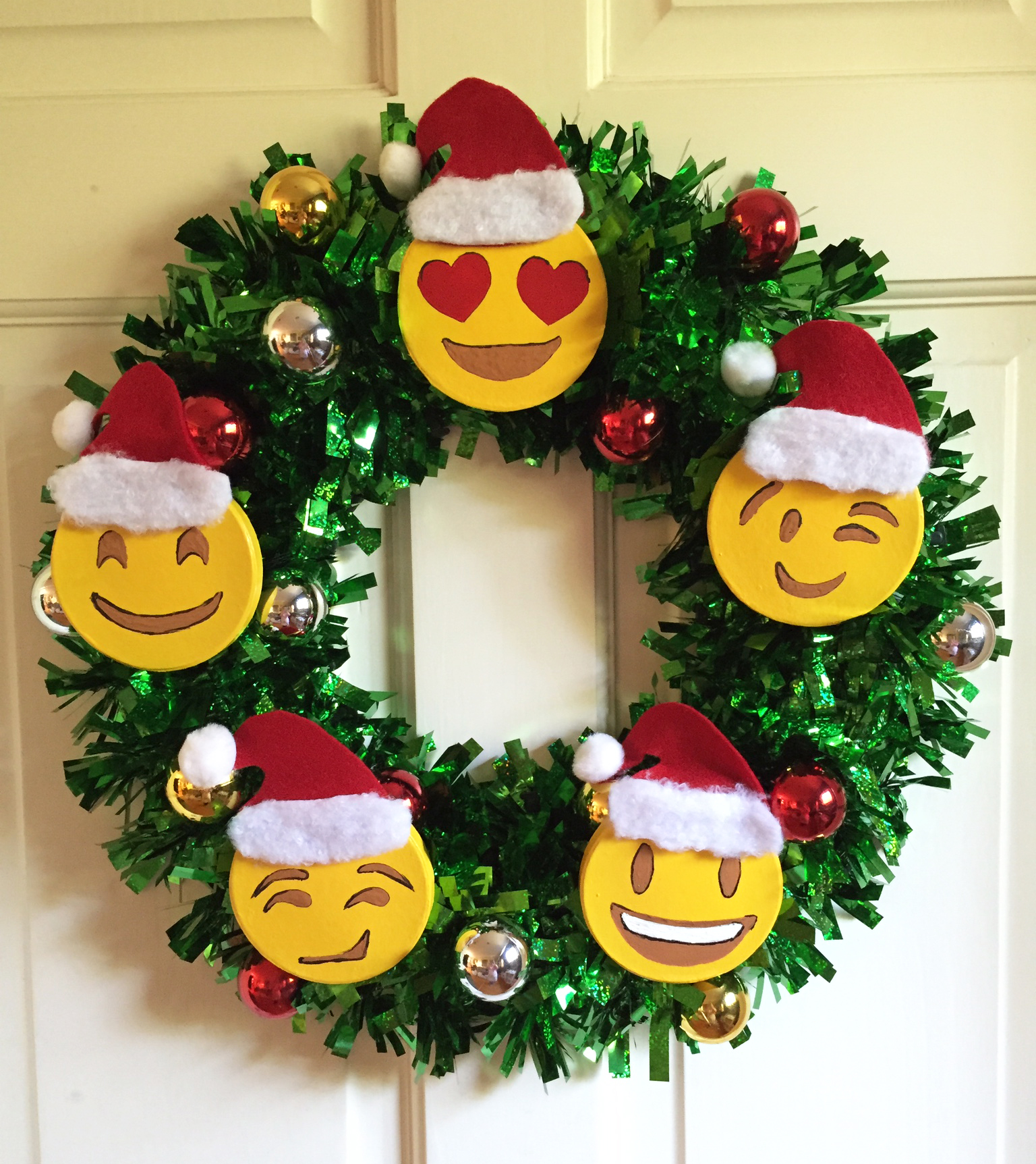 Christmas Reef Emoji 2023 Best Ultimate Most Popular Famous - Christmas ...